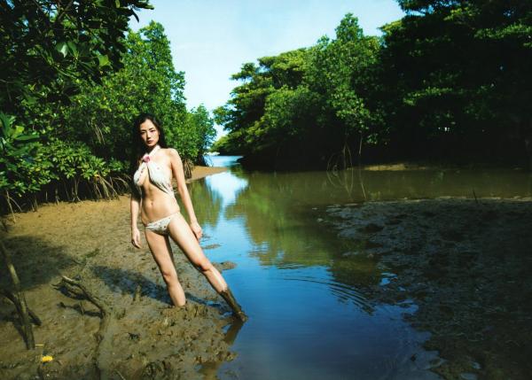 片山萌美   PB写真集_片山萌美《人魚》：清新私房与户外野性魅力写真[97P]第29张图片