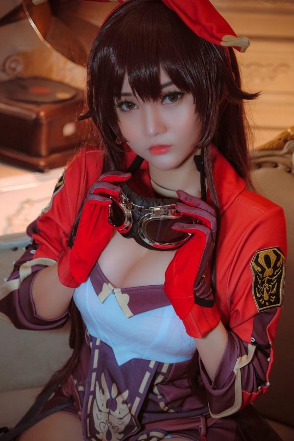 陈韵婷 陈韵儿  Potato-Godzilla-Amber-Genshin-Impact-高还原原神安柏美少女Cosplay室内性感写真第3张图片