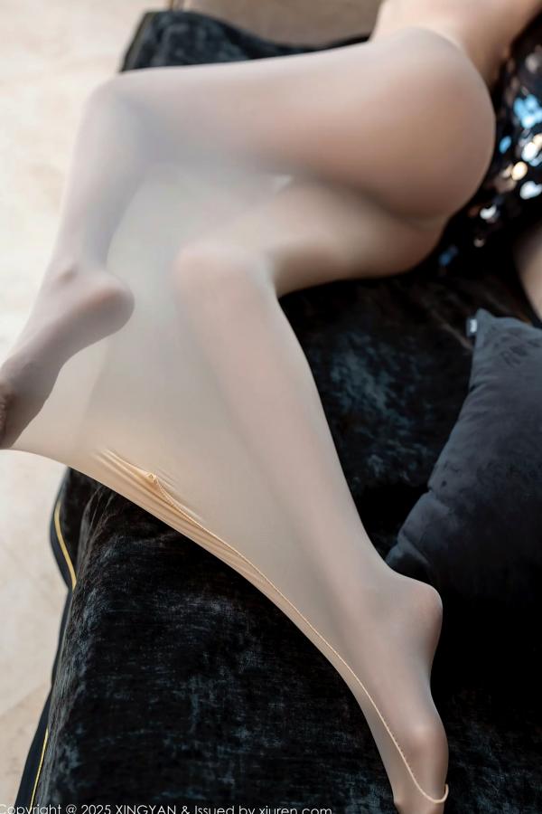 李丽莎   [XINGYAN]星颜社 Vol.423 李丽莎：运动瑜伽私房写真，诱惑丝袜尽显撩人身材曲线第41张图片