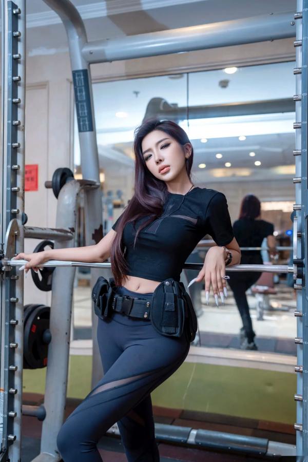 李丽莎   李丽莎健身房极致诱惑，普拉提器械下的动感与私房缠绵大尺度套图 [90P]第31张图片