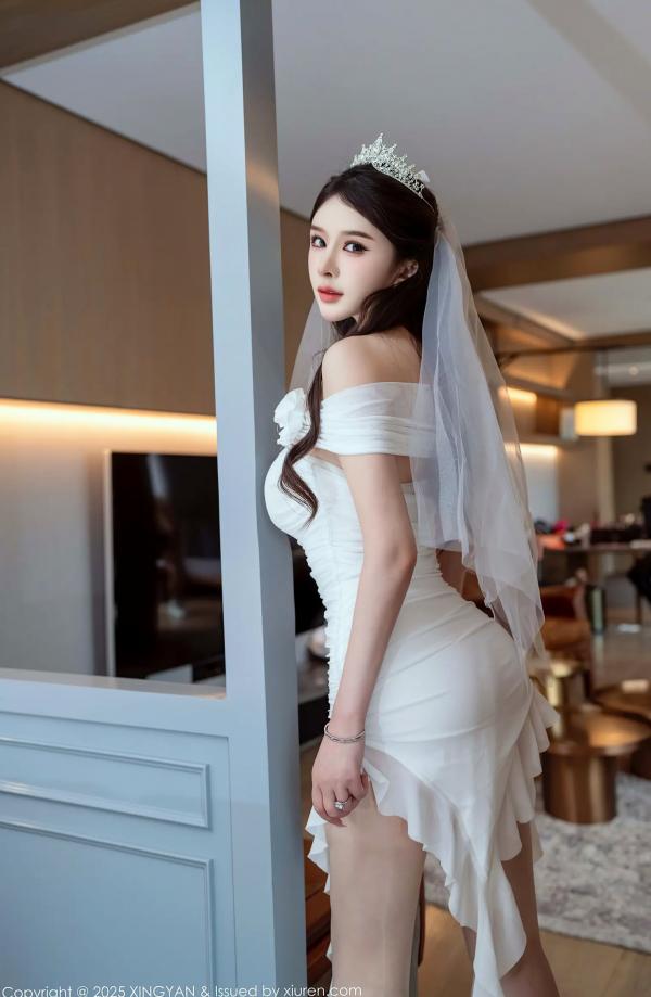 李丽莎   [XINGYAN]星颜社 2025.08.22 Vol.388 李丽莎：纯白婚纱与蕾丝诱惑，精致新娘私房写真，极致性感美腿与女神魅力第9张图片