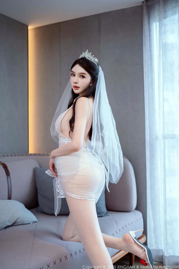 李丽莎   [XINGYAN]星颜社 2025.08.22 Vol.388 李丽莎：纯白婚纱与蕾丝诱惑，精致新娘私房写真，极致性感美腿与女神魅力第14张图片