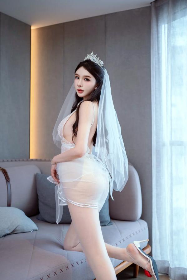 李丽莎   李丽莎 - 在逃公主，梦幻婚纱闺蜜私房写真，极致性感暧昧亲密诱惑 [91P]第78张图片