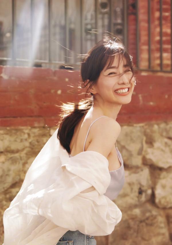 田中みな実 田中美奈实  田中みな実1st写真集 Sincerely yours... 绝美私房写真，极致性感美腿与优雅气质的完美结合第14张图片