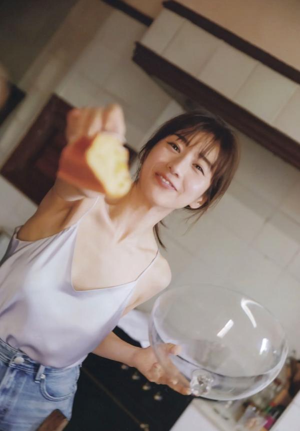 田中みな実 田中美奈实  田中みな実1st写真集 Sincerely yours... 绝美私房写真，极致性感美腿与优雅气质的完美结合第21张图片