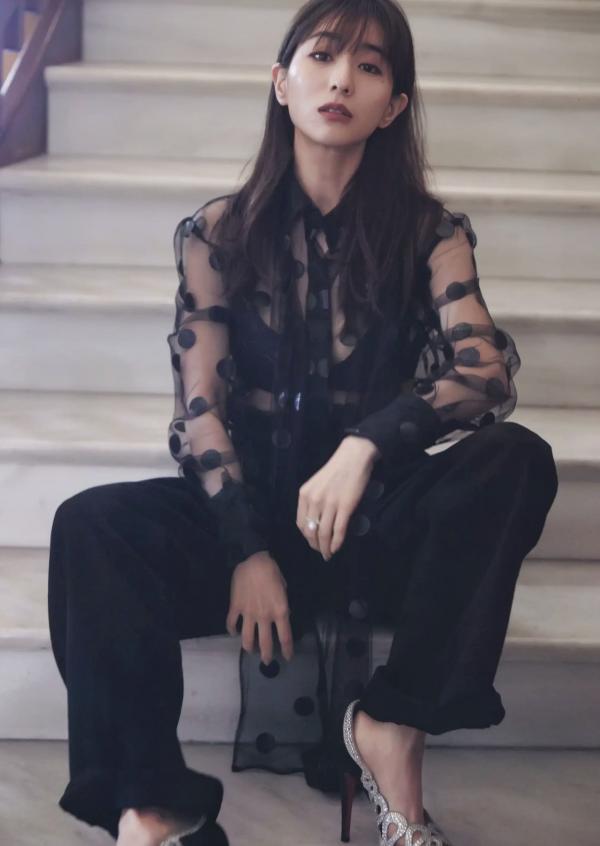 田中みな実 田中美奈实  田中みな実1st写真集 Sincerely yours... 绝美私房写真，极致性感美腿与优雅气质的完美结合第39张图片