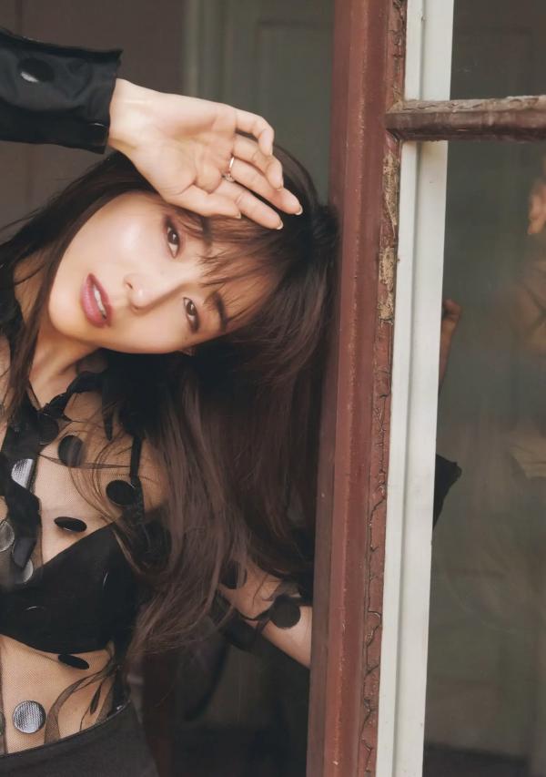 田中みな実 田中美奈实  田中みな実1st写真集 Sincerely yours... 绝美私房写真，极致性感美腿与优雅气质的完美结合第41张图片