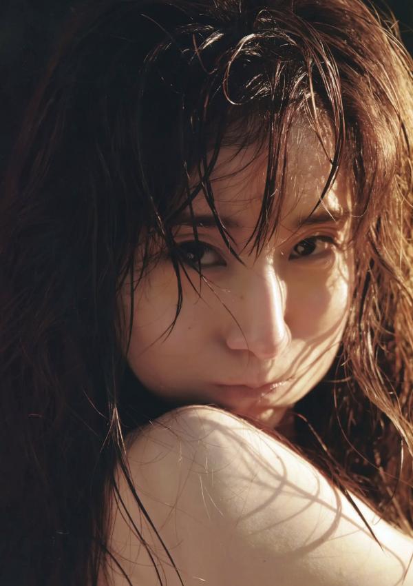 田中みな実 田中美奈实  田中みな実1st写真集 Sincerely yours... 绝美私房写真，极致性感美腿与优雅气质的完美结合第84张图片
