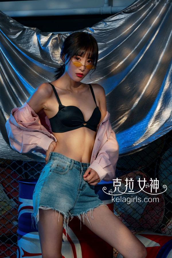筱穎兒 颖儿  KelaGirls克拉女神-2020.11.13-颖儿-《放纵不羁》酷潮街拍写真：工业风背景下的肆意与性感第5张图片