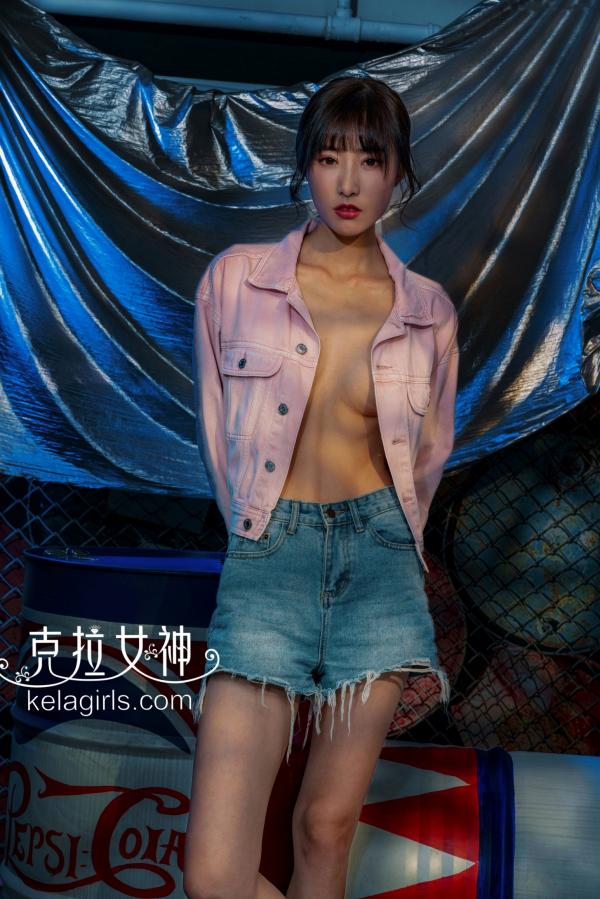 筱穎兒 颖儿  KelaGirls克拉女神-2020.11.13-颖儿-《放纵不羁》酷潮街拍写真：工业风背景下的肆意与性感第23张图片
