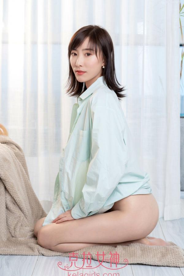筱穎兒 颖儿  KelaGirls克拉女神-颖儿-《丝丝透映》私房写真，居家清新男友风衬衫与美腿唯美摄影第25张图片