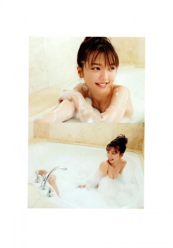 真野恵里菜 真野惠里菜  真野恵里菜《Escalation》写真集：火辣泳池比基尼，演绎夏日清纯与性感诱惑，尽显曼妙身姿与治愈女神魅力第69张图片