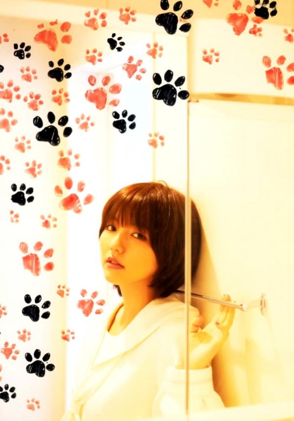真野恵里菜 真野惠里菜  PB写真集 真野恵里菜《Mano na no まのなの》日本治愈系少女唯美时尚大片第45张图片