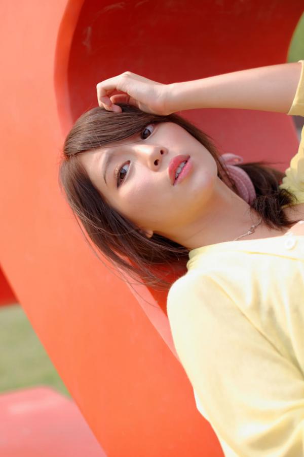 張齊郡 张齐郡  超跑女神大眼正妹张齐郡JULIE踏青外拍第108张图片