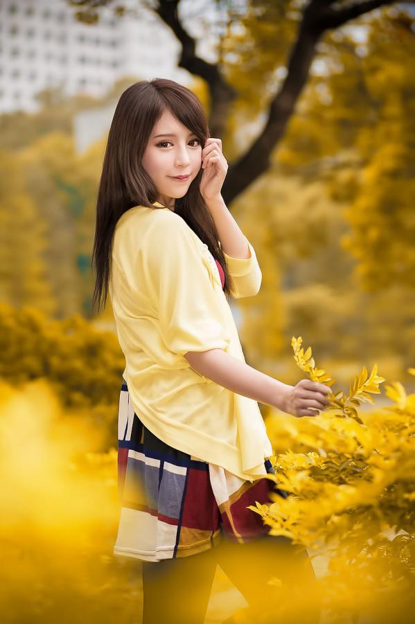 張齊郡 张齐郡  超跑女神大眼正妹张齐郡JULIE踏青外拍第159张图片
