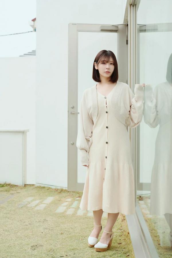 小日向愛 小日向結衣 小日向結衣 - 手ブラの向こう側：日本女神家居私房大尺度性感内衣写真第3张图片