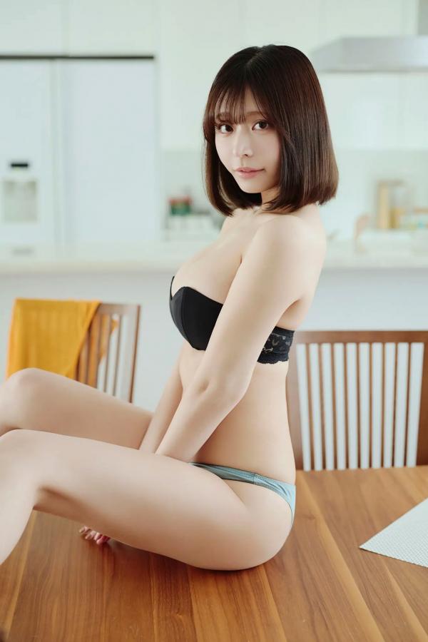 小日向愛 小日向結衣 小日向結衣 - 手ブラの向こう側：日本女神家居私房大尺度性感内衣写真第29张图片
