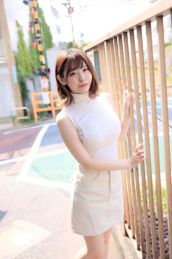 小日向愛 小日向結衣 小日向結衣 - holiday 浴室泳装与卧室性感内衣私房写真第6张图片