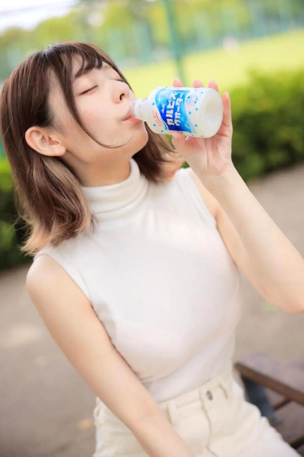小日向愛 小日向結衣 小日向結衣 - holiday 浴室泳装与卧室性感内衣私房写真第33张图片