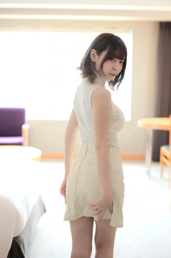 小日向愛 小日向結衣 小日向結衣 - holiday 浴室泳装与卧室性感内衣私房写真第36张图片