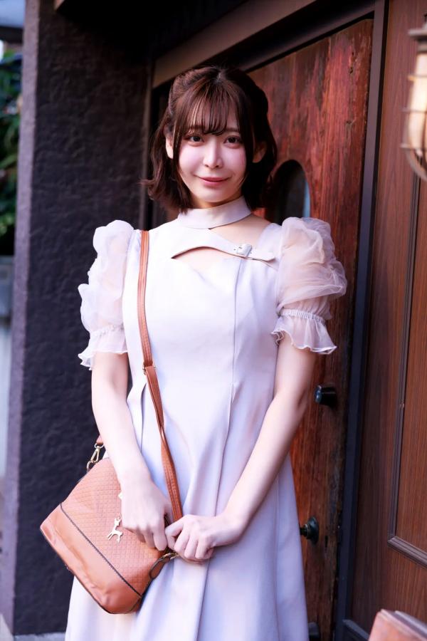 小日向愛 小日向結衣 小日向結衣 - 見えても、いいかな。日本性感女神家居私房写真第3张图片