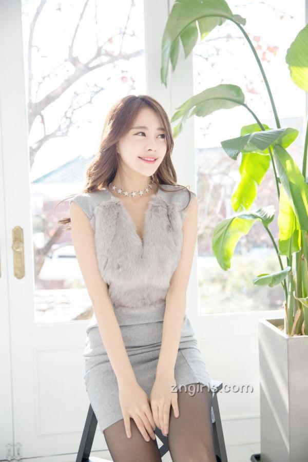 김민영 金敏英  金敏英- 黑丝美腿美图系列二第136张图片