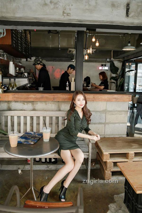 김민영 金敏英  金敏英- 街拍气质女装养眼写真第114张图片