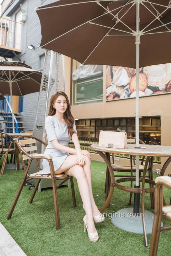 김민영 金敏英  金敏英- 街拍气质女装养眼写真第135张图片