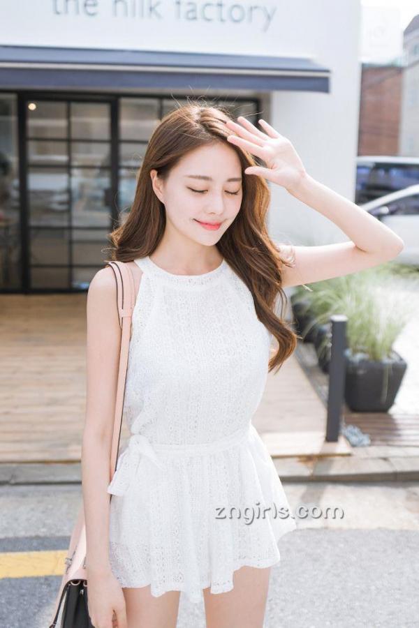 김민영 金敏英  金敏英- 街拍气质女装养眼写真第148张图片