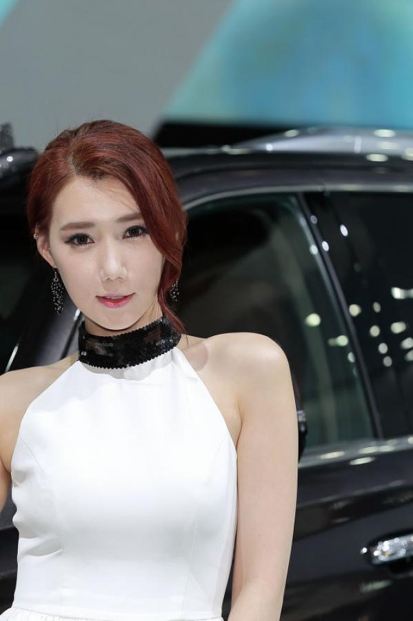 이성화 李圣花 李圣花 2015韩国国际车展超级车模第42张图片