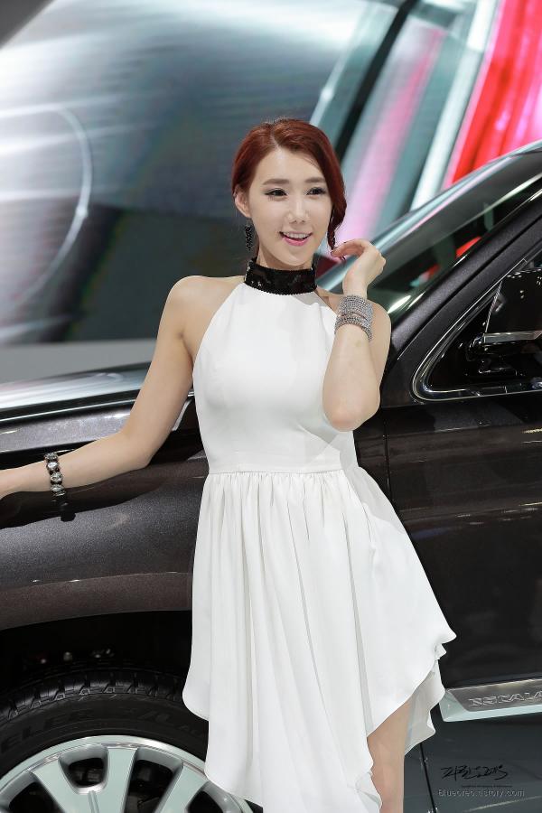 이성화 李圣花 李圣花 2015韩国国际车展超级车模第53张图片
