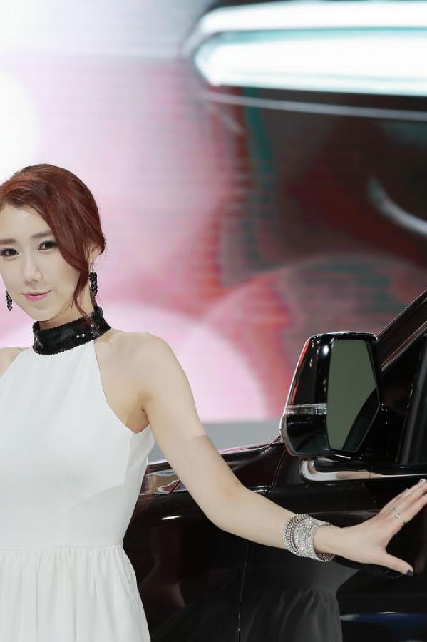 이성화 李圣花 李圣花 2015韩国国际车展超级车模第57张图片