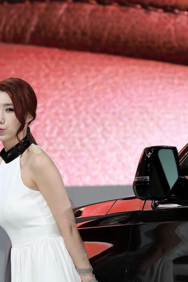이성화 李圣花 李圣花 2015韩国国际车展超级车模第58张图片