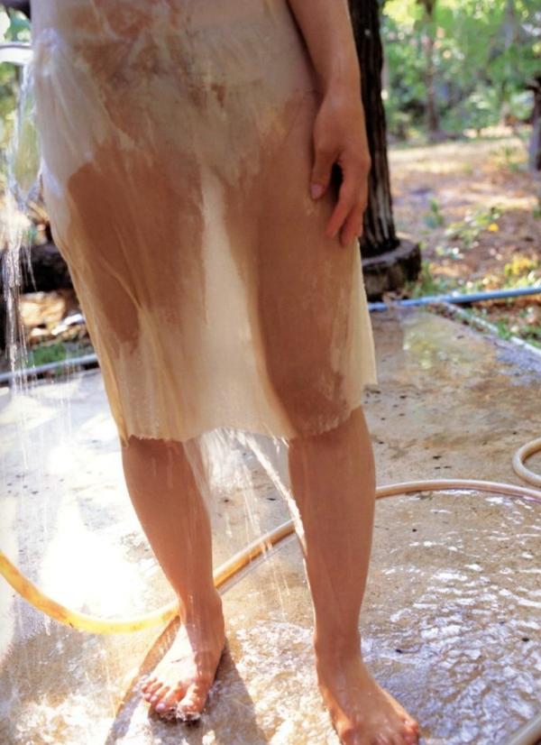 花井美里 花井美理  PB写真集_花井美里《CHIKU-BILL》户外性感比基尼私房写真大片 [84P]第60张图片