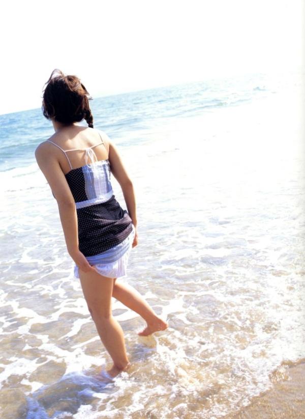 花井美里 花井美理  PB写真集_花井美里《CHIKU-BILL》户外性感比基尼私房写真大片 [84P]第76张图片