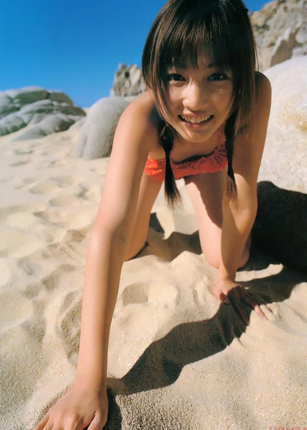 杏さゆり 杏小百合  PB写真集_杏小百合（杏さゆり）《anzu》精选沙滩比基尼写真，演绎夏日清纯与性感风情第31张图片