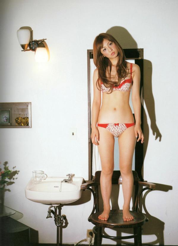 小倉優子 小仓优子  PB写真集_小仓优子《Privacy》清纯居家写真，经典童颜偶像清新私房特辑[76P]第76张图片