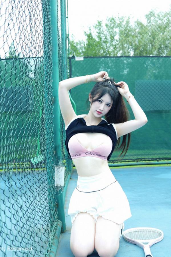 陈诗诗 诗诗  [XiuRen]高清写真图 2024.07.08 No.8821 诗诗kiki 性感美乳第10张图片