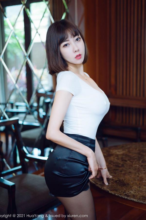 闫雪松 松果儿 [HuaYang]高清写真图 2021.09.22 VOL.452 果儿Victoria第15张图片