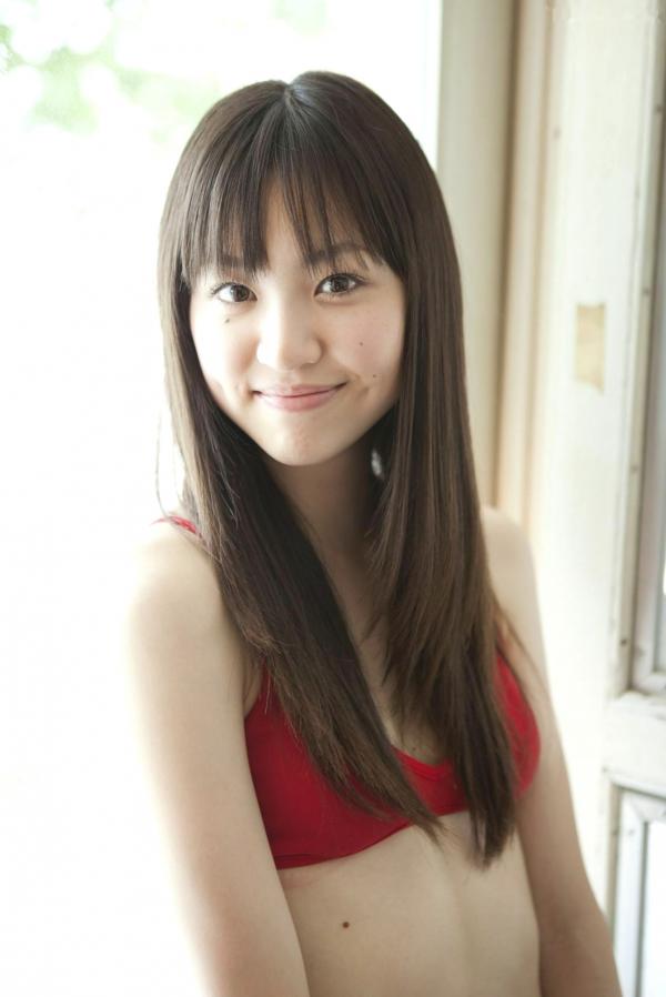 船岡咲 船冈咲  船冈咲写真集：清纯校服与湿身泳池，演绎毕业季的梦幻少女清新诱惑，纯欲气质，甜美治愈，Angel Kiss系列原版珍藏第7张图片