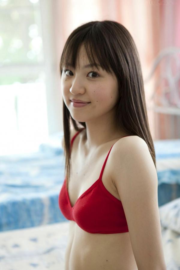 船岡咲 船冈咲  船冈咲写真集：清纯校服与湿身泳池，演绎毕业季的梦幻少女清新诱惑，纯欲气质，甜美治愈，Angel Kiss系列原版珍藏第11张图片
