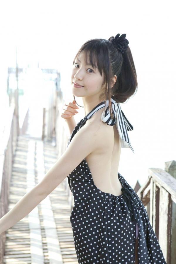 船岡咲 船冈咲  船冈咲写真集：清纯校服与湿身泳池，演绎毕业季的梦幻少女清新诱惑，纯欲气质，甜美治愈，Angel Kiss系列原版珍藏第18张图片