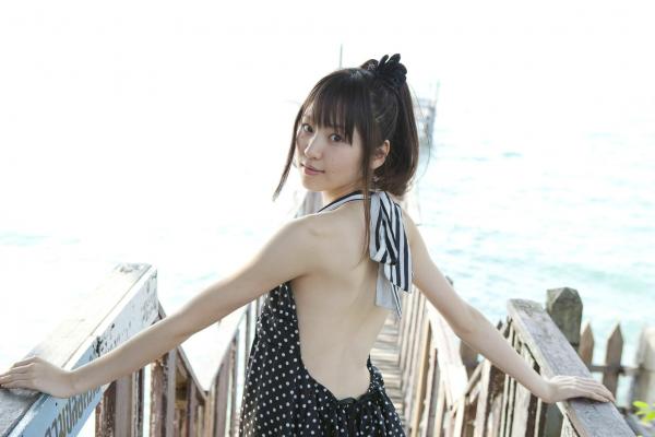 船岡咲 船冈咲  船冈咲写真集：清纯校服与湿身泳池，演绎毕业季的梦幻少女清新诱惑，纯欲气质，甜美治愈，Angel Kiss系列原版珍藏第24张图片