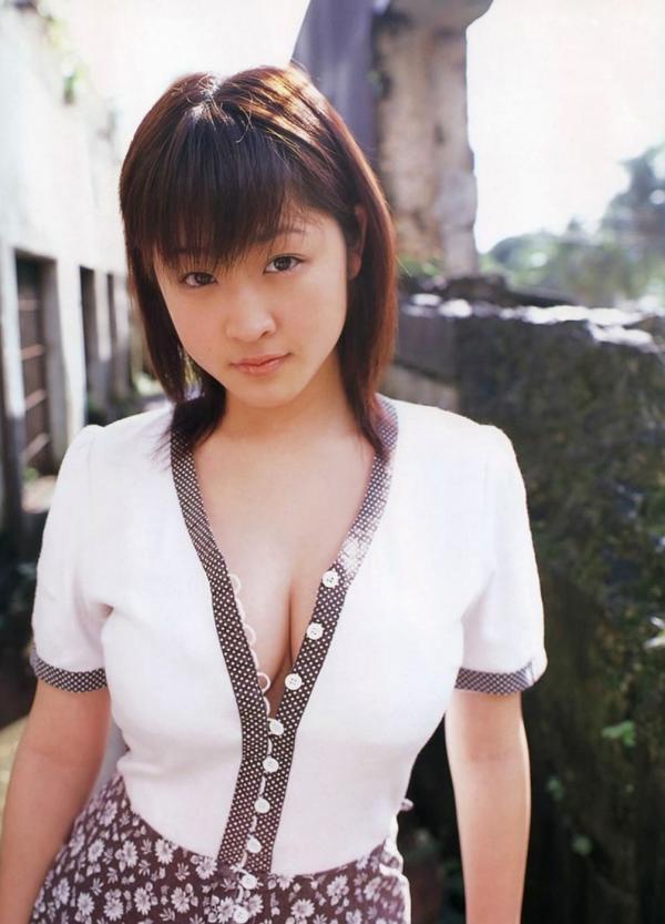 島本里沙 岛本里沙  島本里沙《Richa》高清写真集 - 泳池戏水与甜美比基尼家居装辑第73张图片