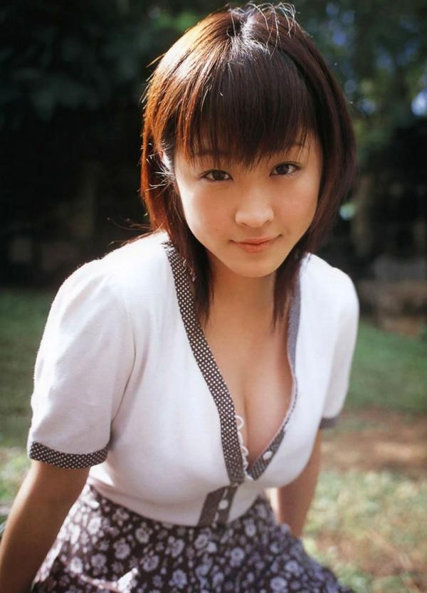 島本里沙 岛本里沙  島本里沙《Richa》高清写真集 - 泳池戏水与甜美比基尼家居装辑第74张图片