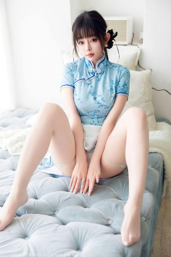 王语纯 王雨纯  HuaYang花漾-593-王雨纯：唯美私房摄影，脱下湖蓝印花旗袍，蕾丝粉色内衣诱惑，展现绝美曲线与极致身材第18张图片
