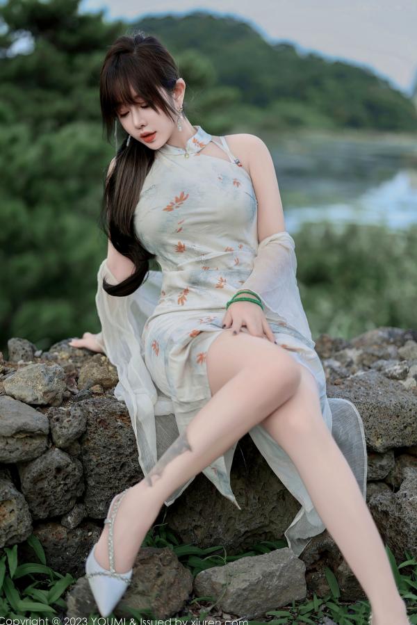 王语纯 王雨纯  YouMi尤蜜荟-983-王雨纯：纯白内衣私房写真，薄纱透视诱惑，尽显曼妙曲线与纯欲气质第18张图片