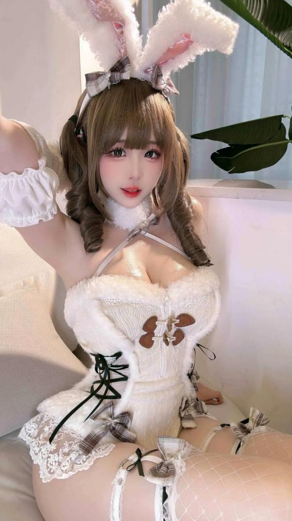 朱小野 朱烨juet  miko酱ww - 毛毛兔 甜美兔女郎私房写真 萝莉角色扮演诱惑 [26P]第24张图片