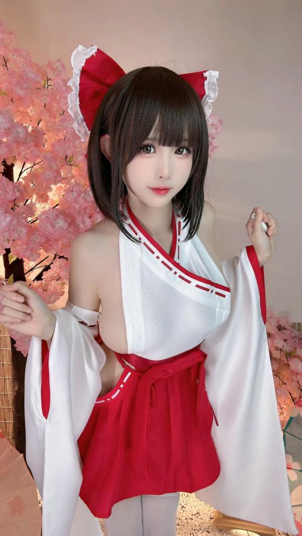 朱小野 朱烨juet  miko酱ww - 性感私房、暗黑角色扮演与优雅长裙写真合集 2025.04 [158P]第11张图片