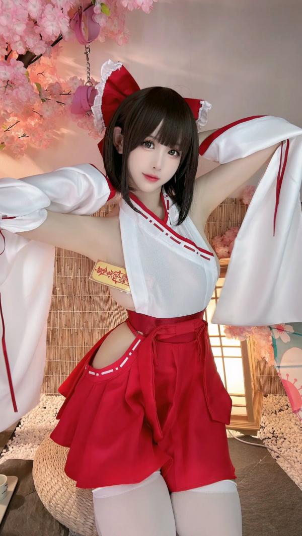 朱小野 朱烨juet  miko酱ww - 性感私房、暗黑角色扮演与优雅长裙写真合集 2025.04 [158P]第15张图片